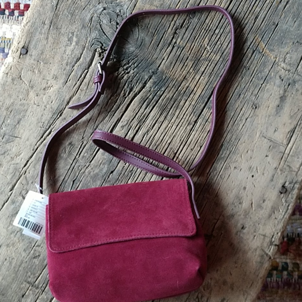 Urban Outfitters, NWT, Wine colored purse